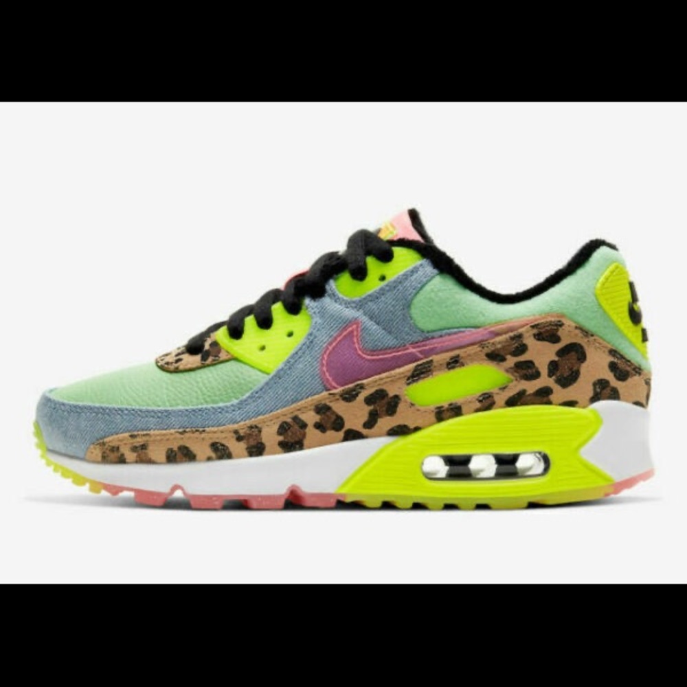 RARE WMNS AIR MAX 90 LX 'ILLUSION GREEN' | size: 7.5 | cheetah, neon, blue jean
